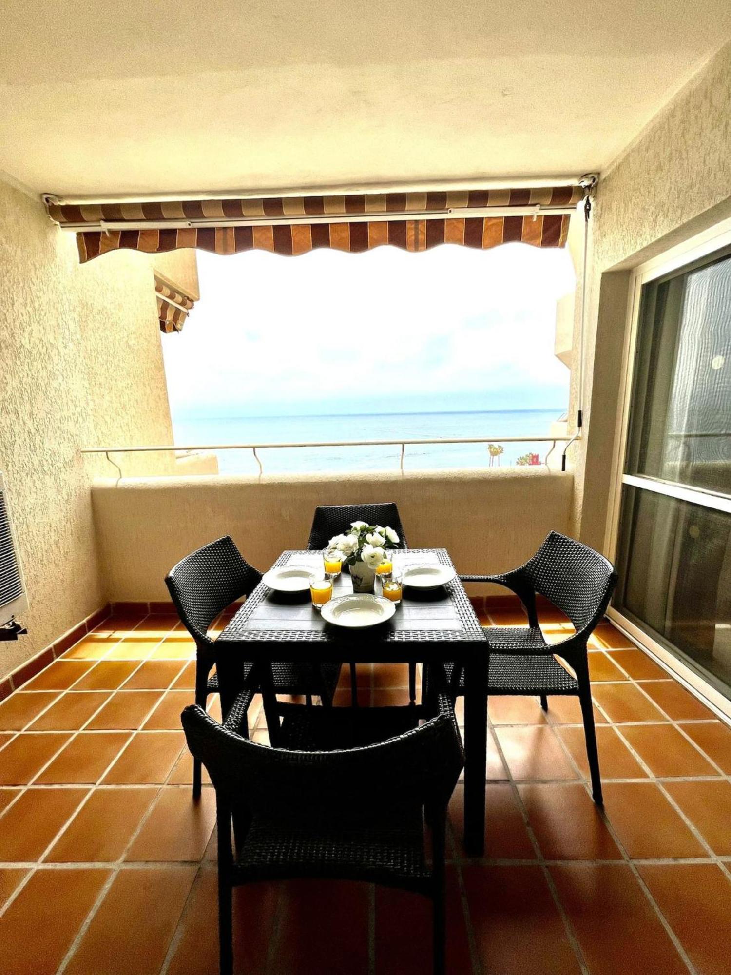 Appartement Frontal Sea View Benalbeach