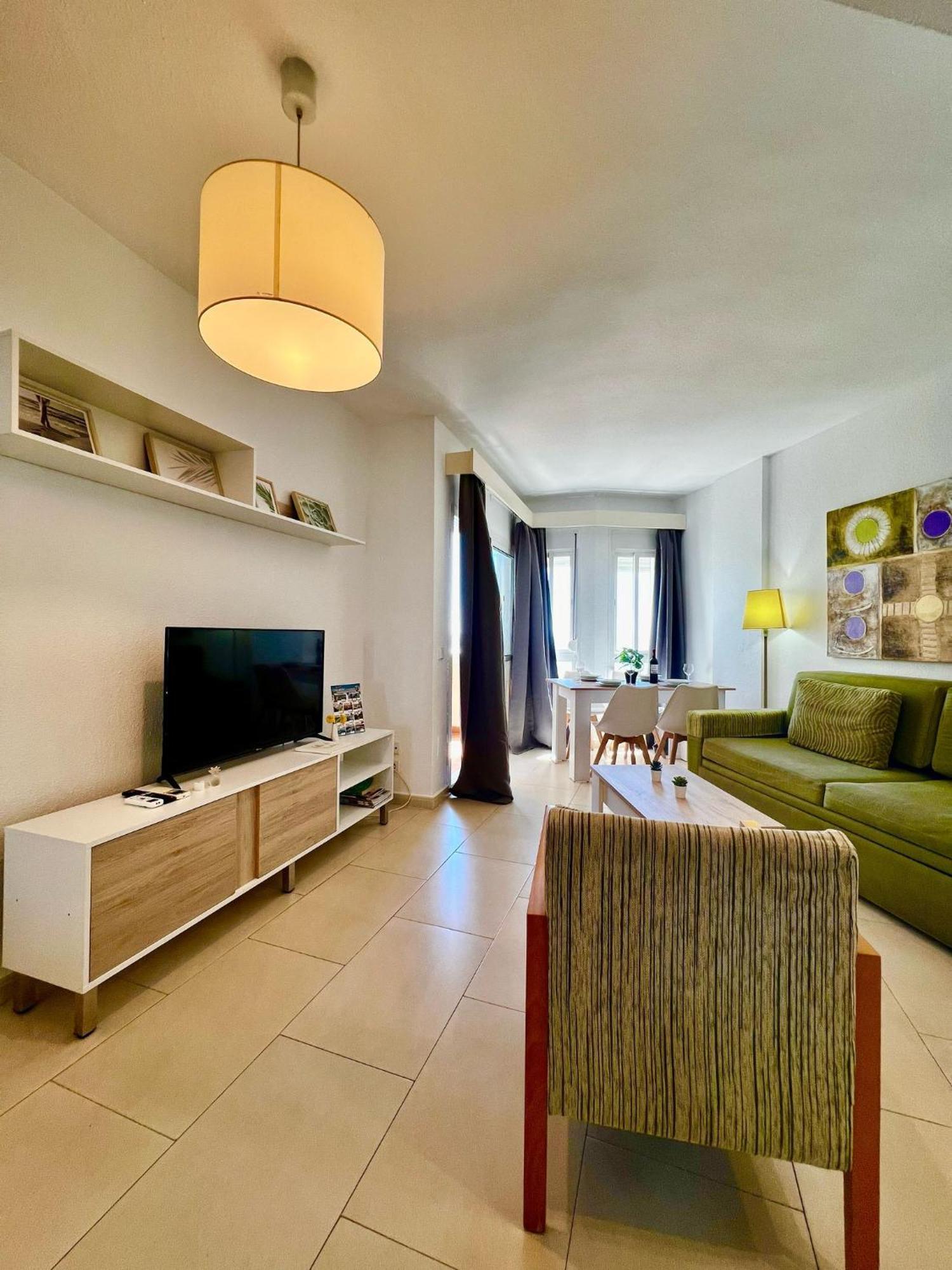 Appartement Frontal Sea View Benalbeach